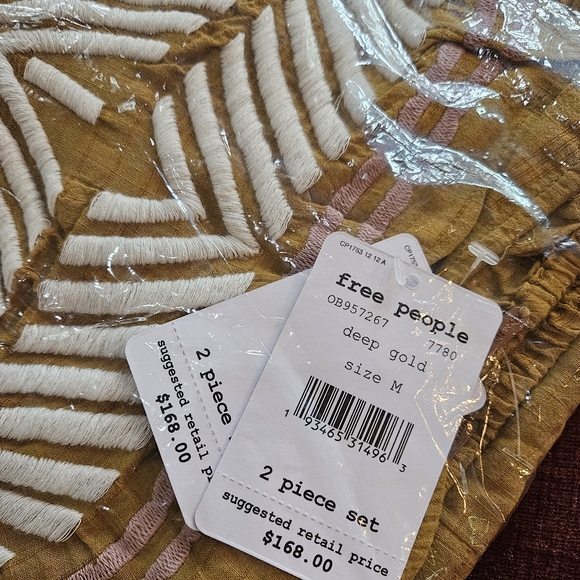 Free People Eva Set Crop Cami High Rise Wide Leg Ankle Length Pants Gold Med NWT - Picture 8 of 16